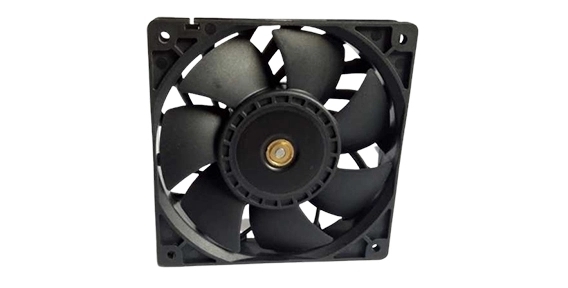 Enhancing System Performance with XieHengDa’s 120mm DC Fan