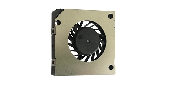 Revolutionizing Robotics: The Impact of XieHengDa’s 120mm Blower Fans